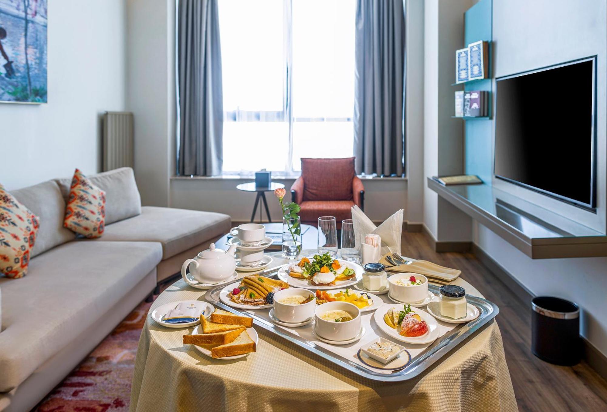 Hilton Garden Inn Samarkand Afrosiyob Exterior photo