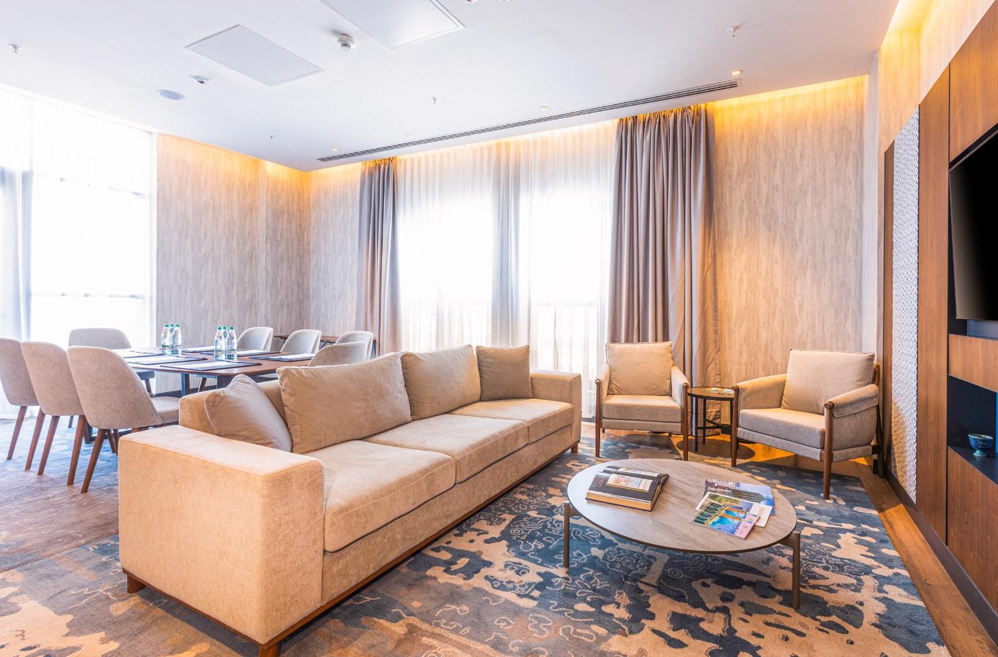 Hilton Garden Inn Samarkand Afrosiyob Exterior photo