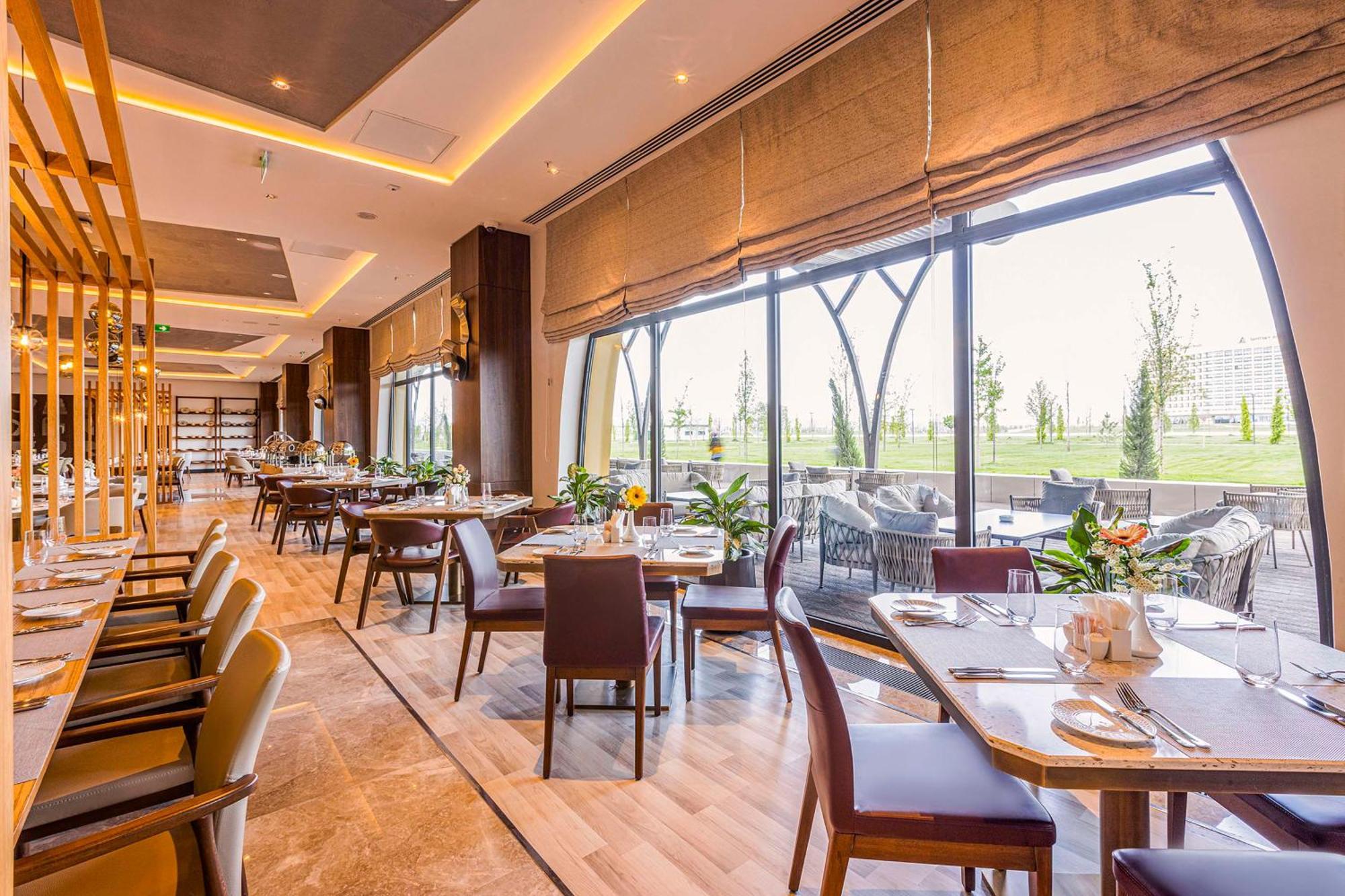 Hilton Garden Inn Samarkand Afrosiyob Exterior photo
